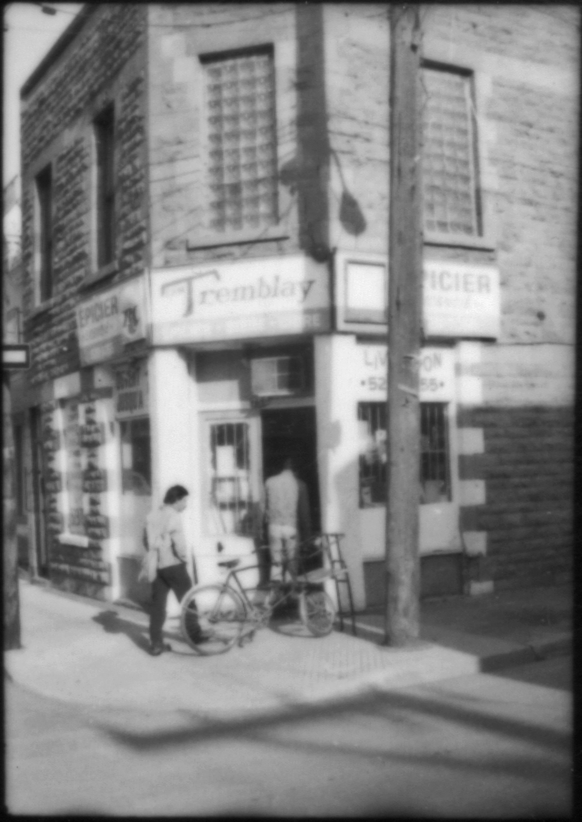 750 rue de Bienville, circa 1984, photo 1